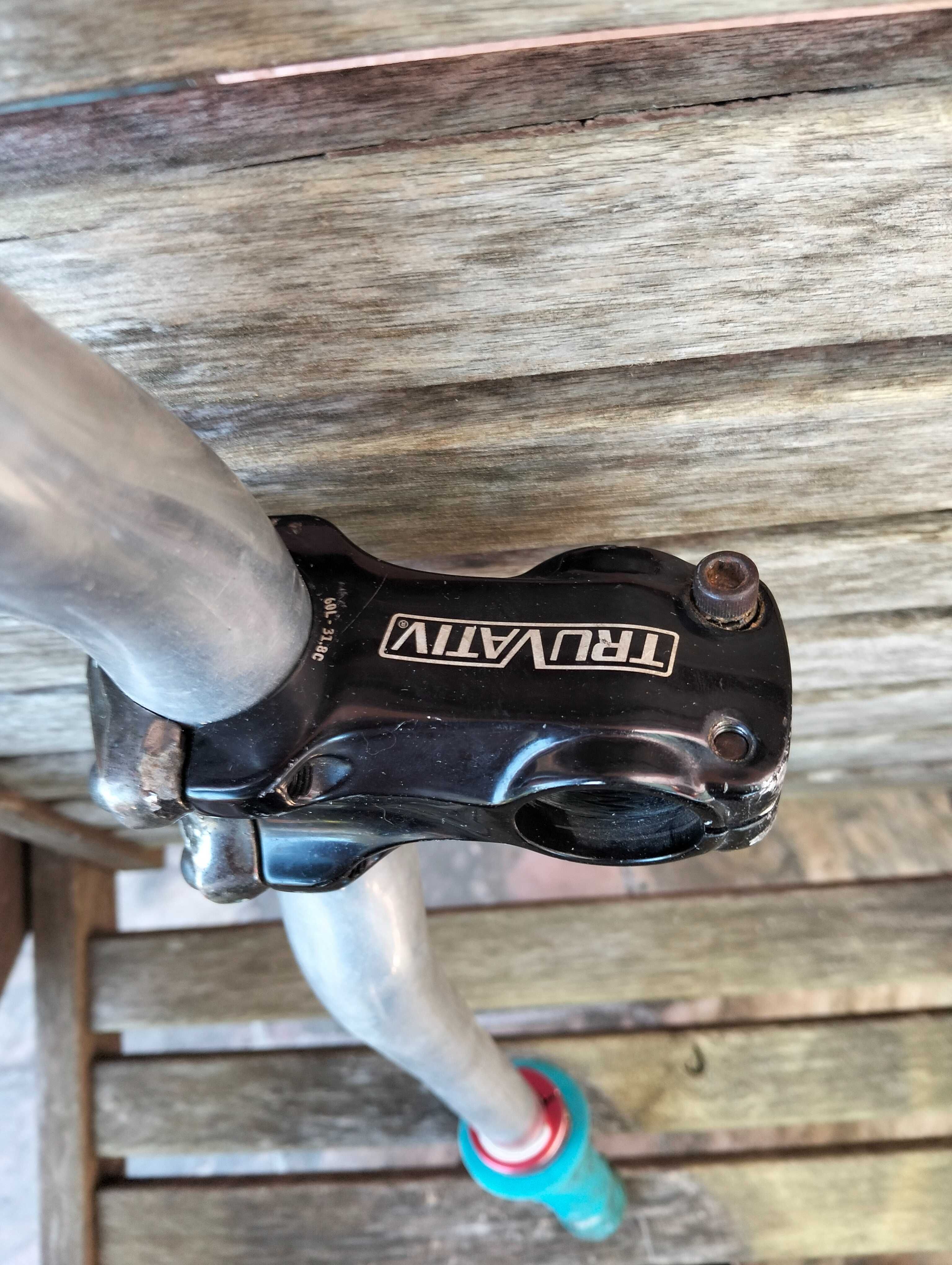Volante de bicicleta BTT cross crountry com espigão truvativa