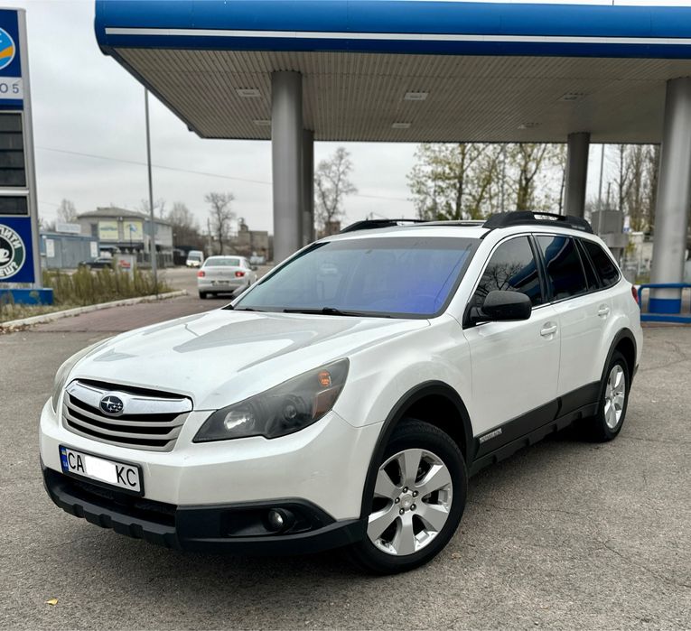 Subaru Outback 2012 • 2.5 газ/бензин , для військових