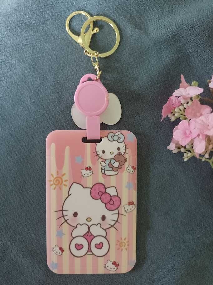 Hello Kitty & Przyjaciele - Wysuwany Uchwyt na Identyfikator
