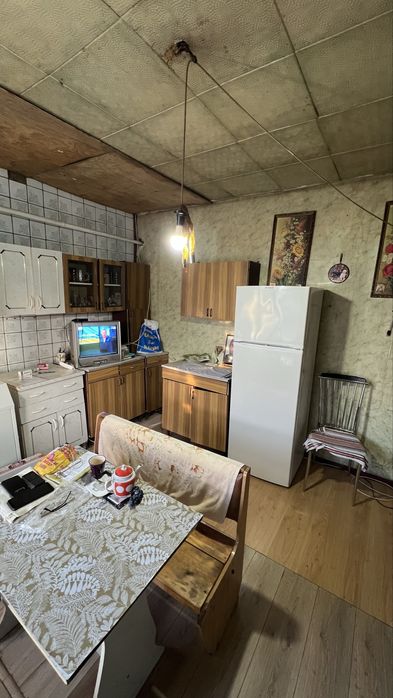 продаж будинку на Крутому Березі (Вакуленці)