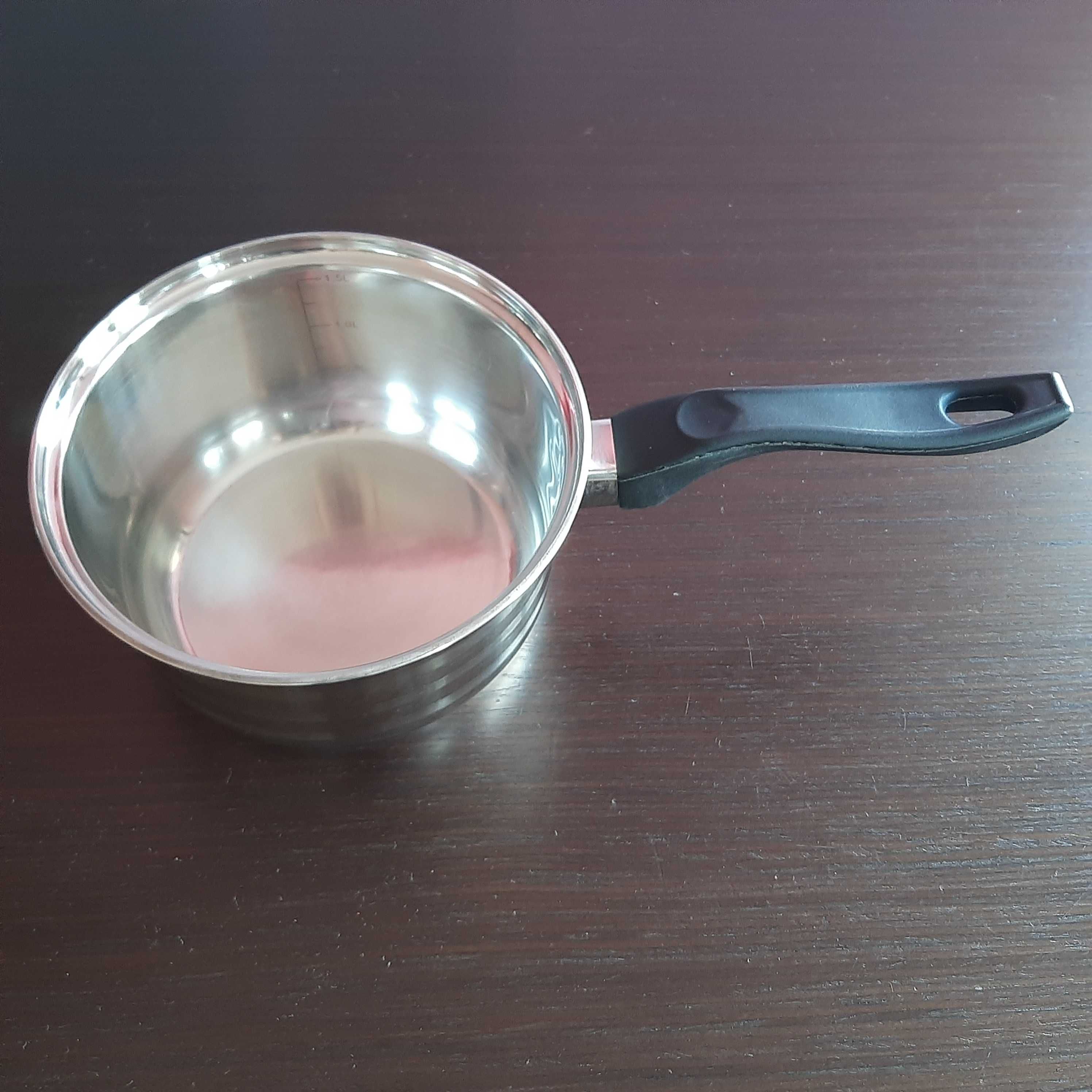 Caçarola San Ignacio em Aço Inoxidável com Tampa (16x7.5cm) 1.5L