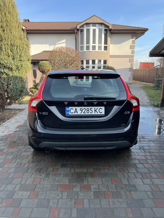 Volvo v60 D3 avtomat