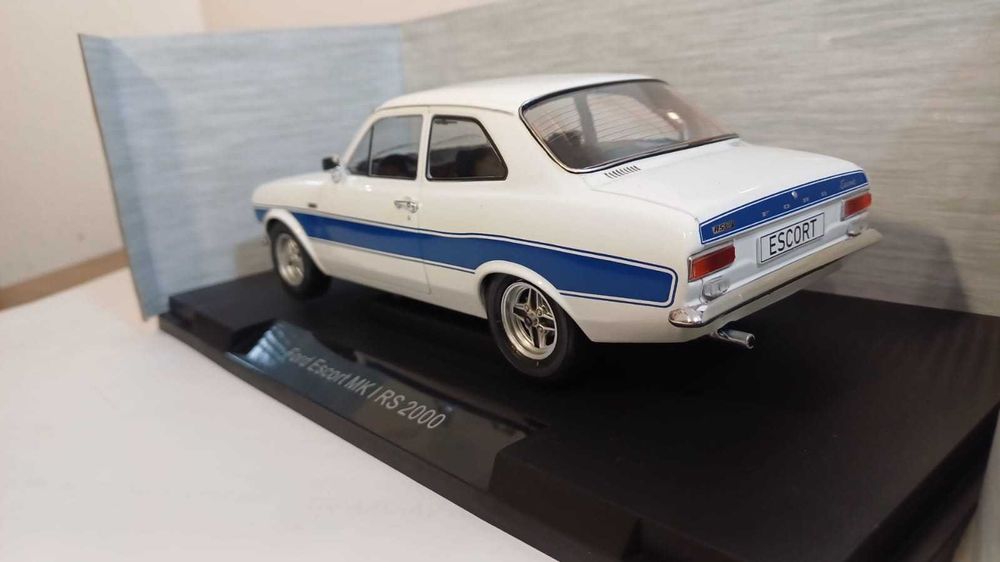 1/18 Ford Escort MKI RS 2000 - MCG