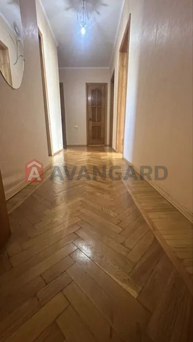 Продам большую 3 к. Чешку Победа 5