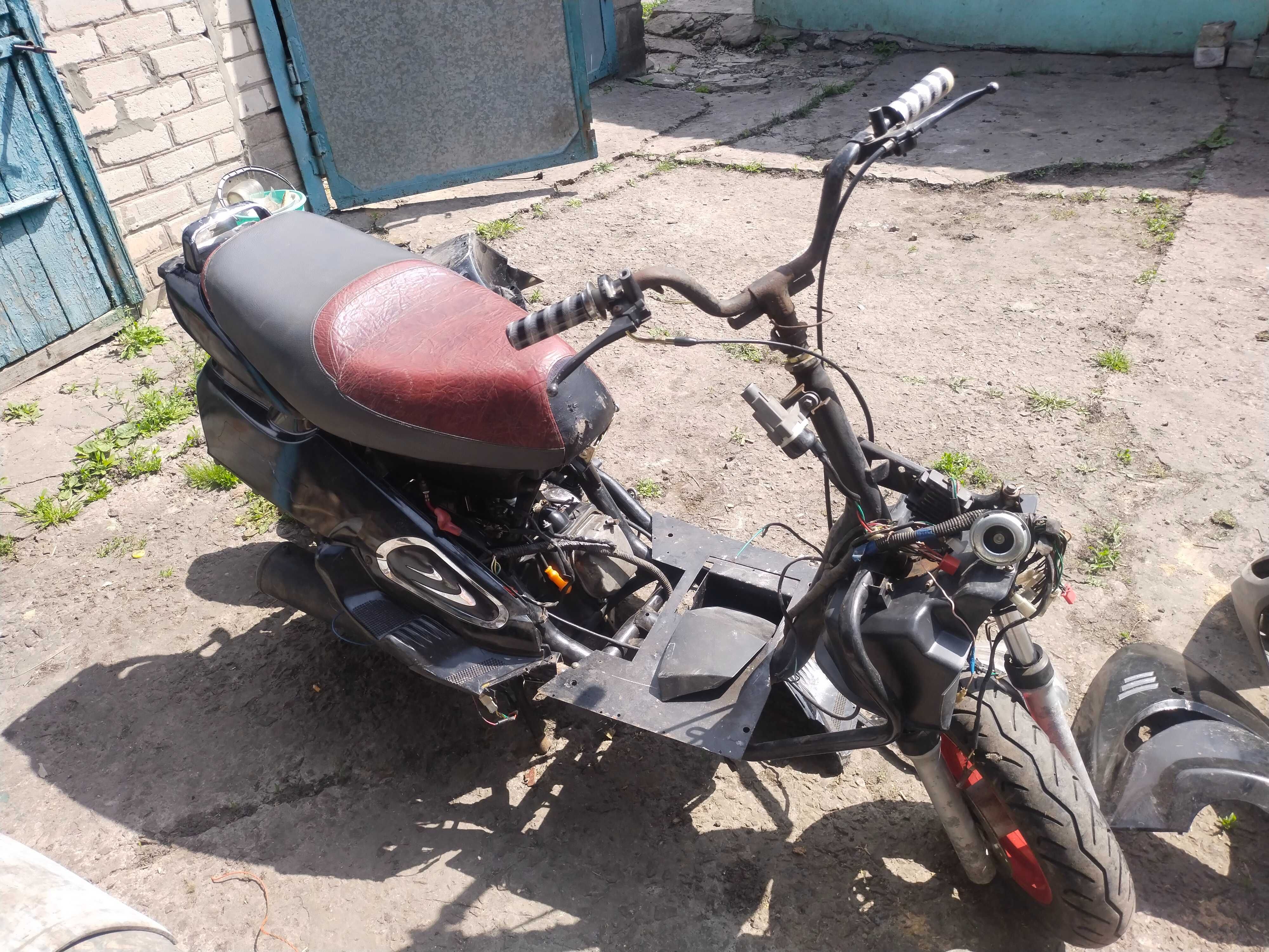 Скутер Mustang mt125t-16 ЧИТАЙТЕ ОПИС