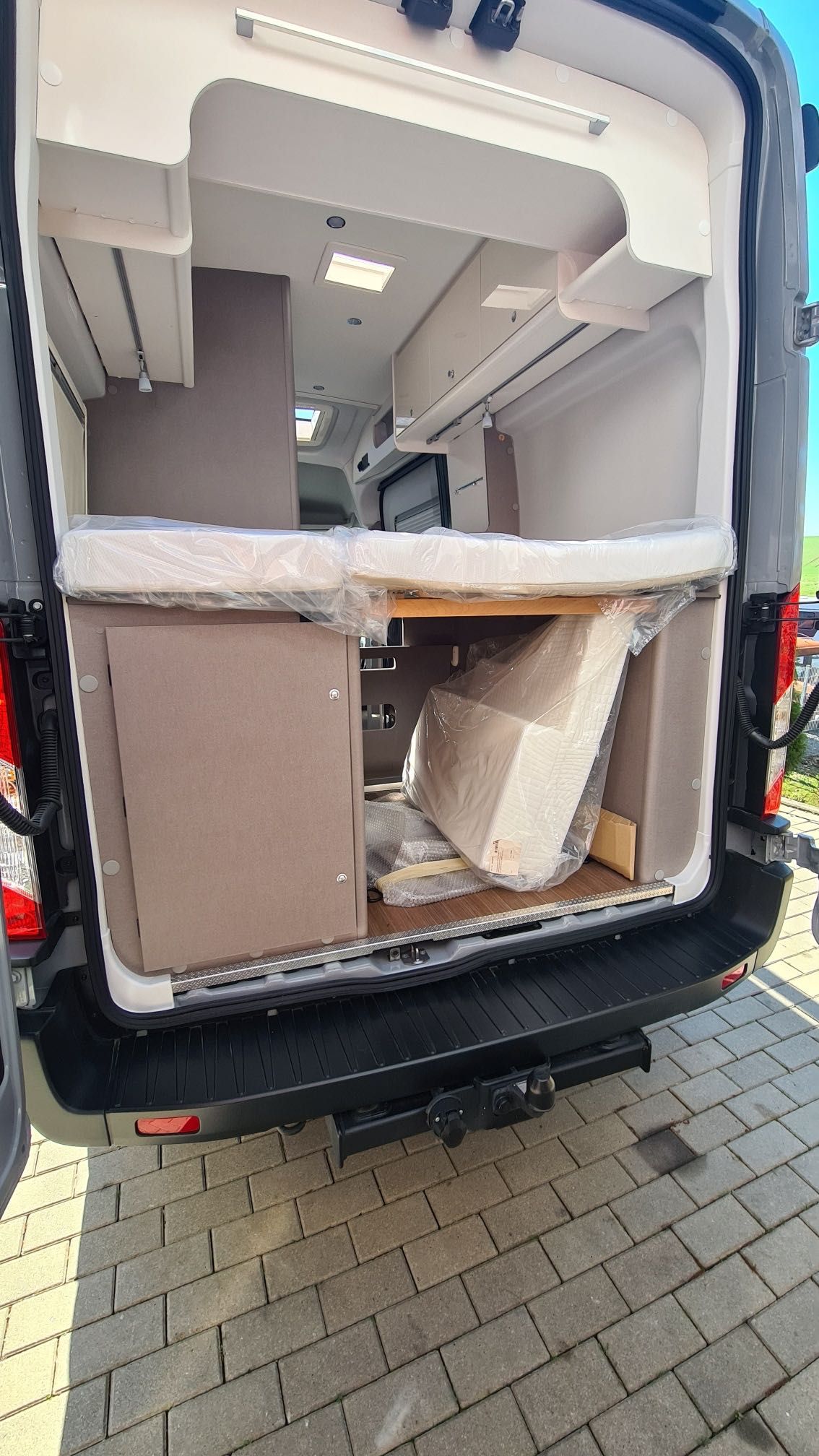 Nowy kamper, campervan, Ford Transit Etrusco, Terminy na Październik