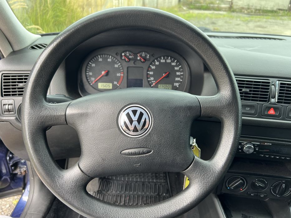 VW Golf 4 1.4 бензин