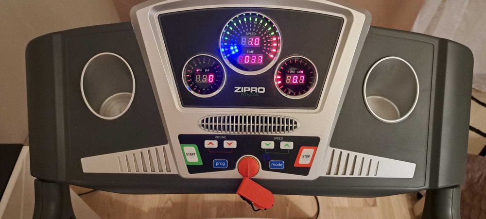 Bieżnia ZIPPRO  .