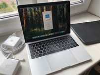 MacBook Pro 2019 8GB RAM, 512GB Storage + Oficjalny skórzany sleeve