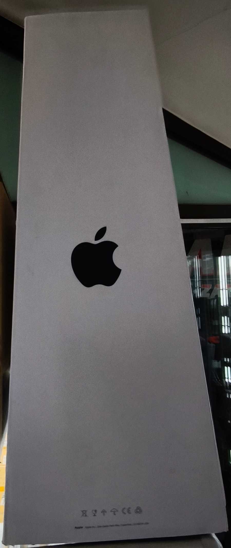 (Seven) Apple iMac 27'' Retina 5K (MXWT2ZE/A)