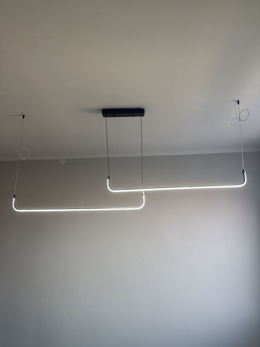 Lampa sufitowa wisząca LED- żyrandol do kuchni jadalni salon