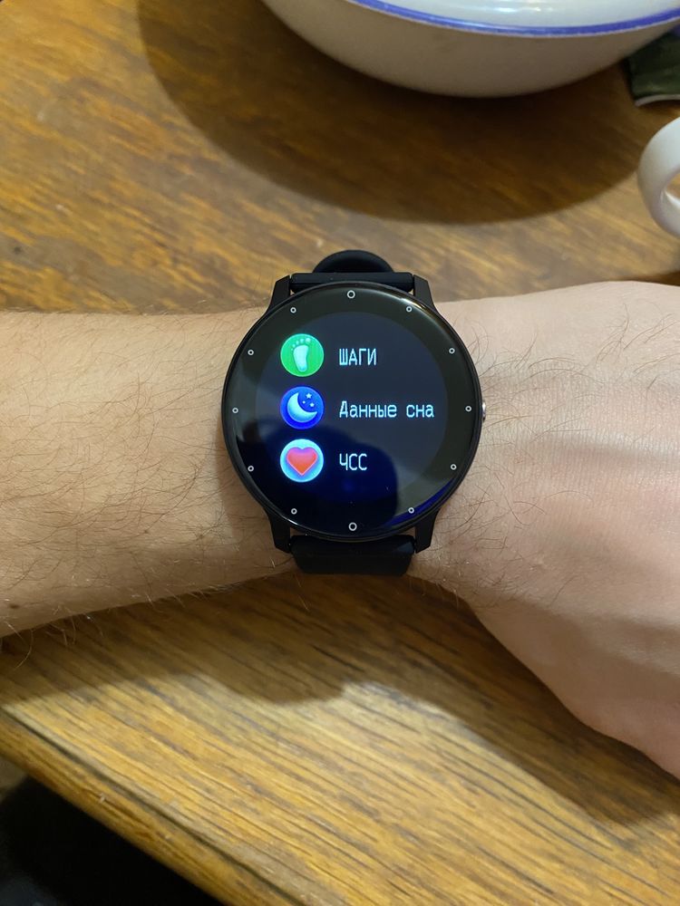 Смарт часы.  Smart watch . Часы на руку