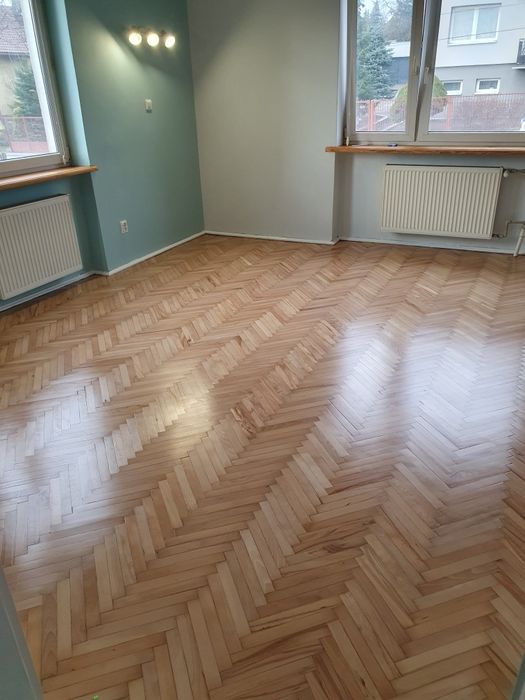 CYKLINOWANIE BEZPYŁOWE PARKIETU Renowacja Podłogi Drewnianej i Schodów