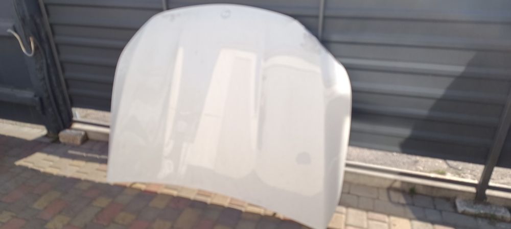 Капот Mercedes GBL