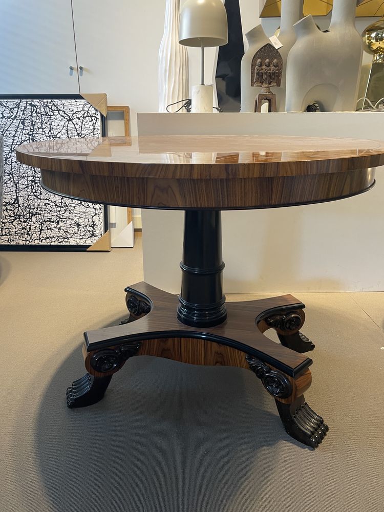 Mesa Classica em madeira