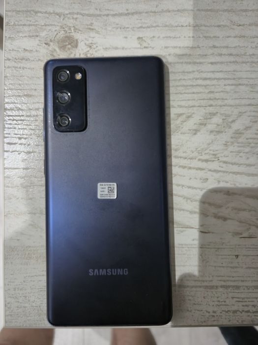 Samsung s20 FE dobry stan