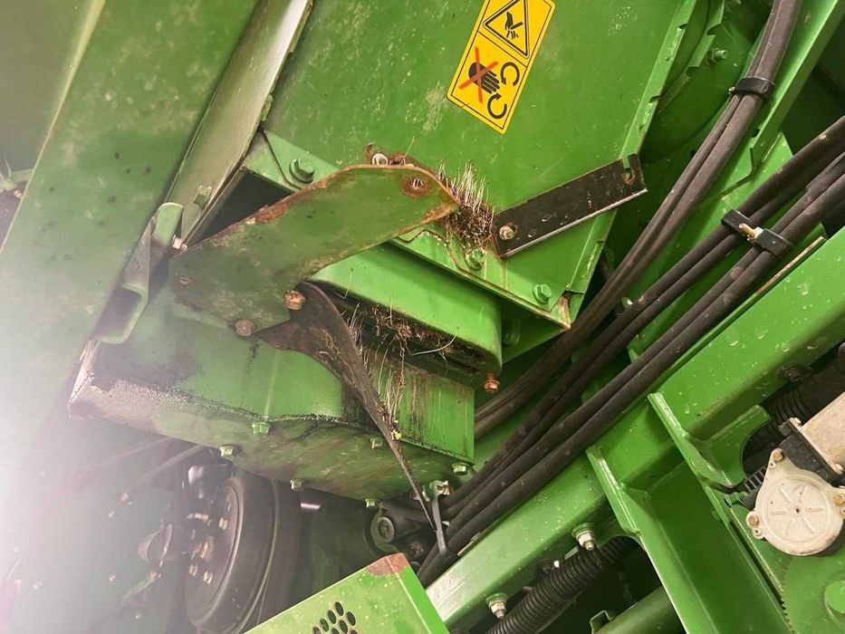 Зернозбиральний комбайн John Deere S680I