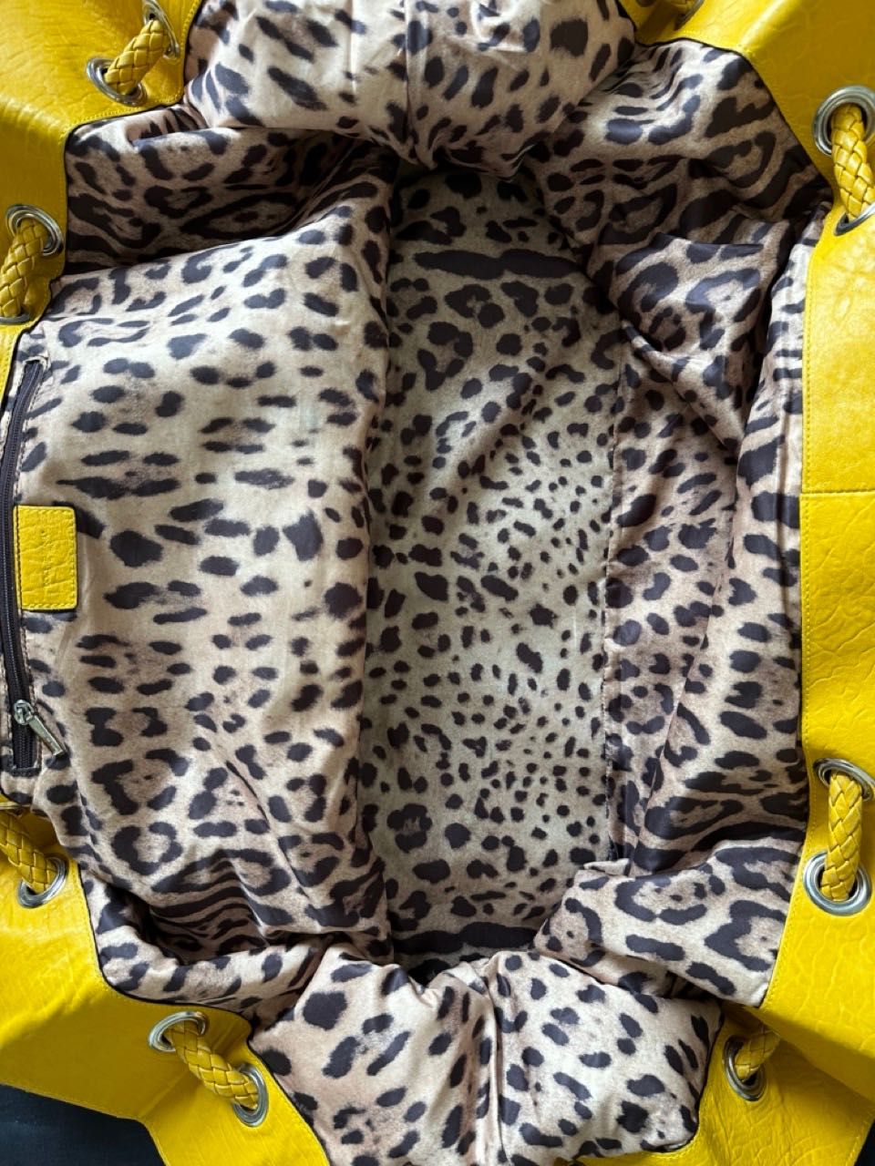 Оригінальна жіноча сумка Dolce & Gabbana
стилю Large Tote Bag