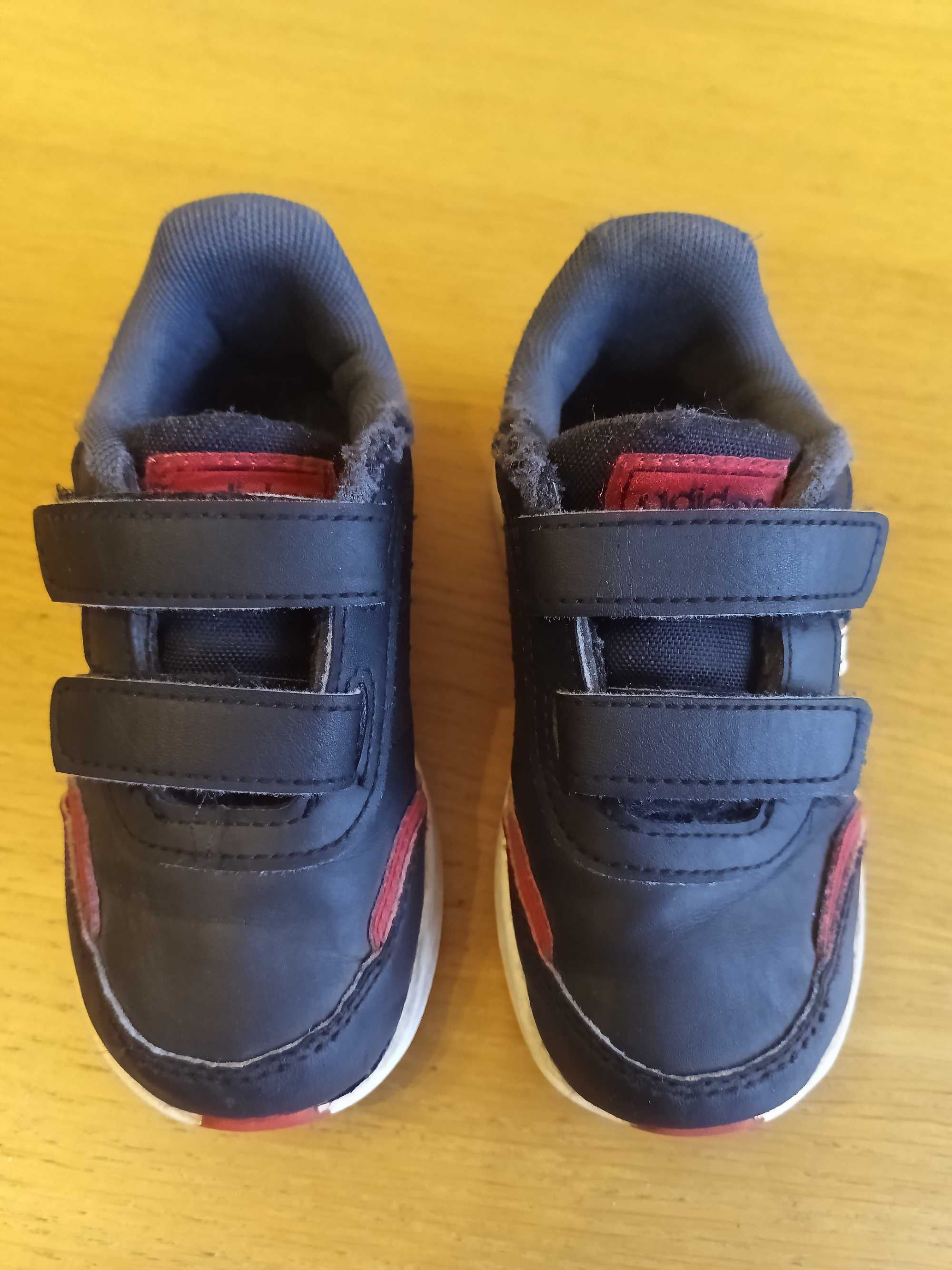 Buty Buciki Adidas / ORYGINALNE / SPRAWNE / na rzepy / DARMOWA DOSTAWA
