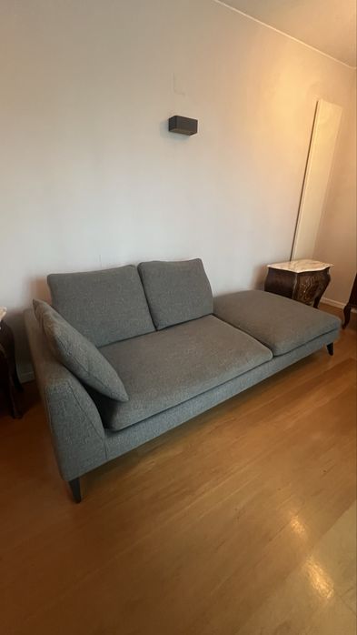 Sofa Loja Area cinza