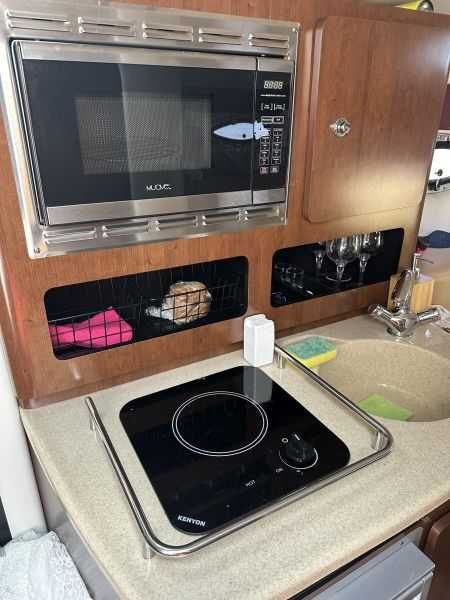 Łódź motorowa Crownline 264 CR - 2016 r | nowa cena |