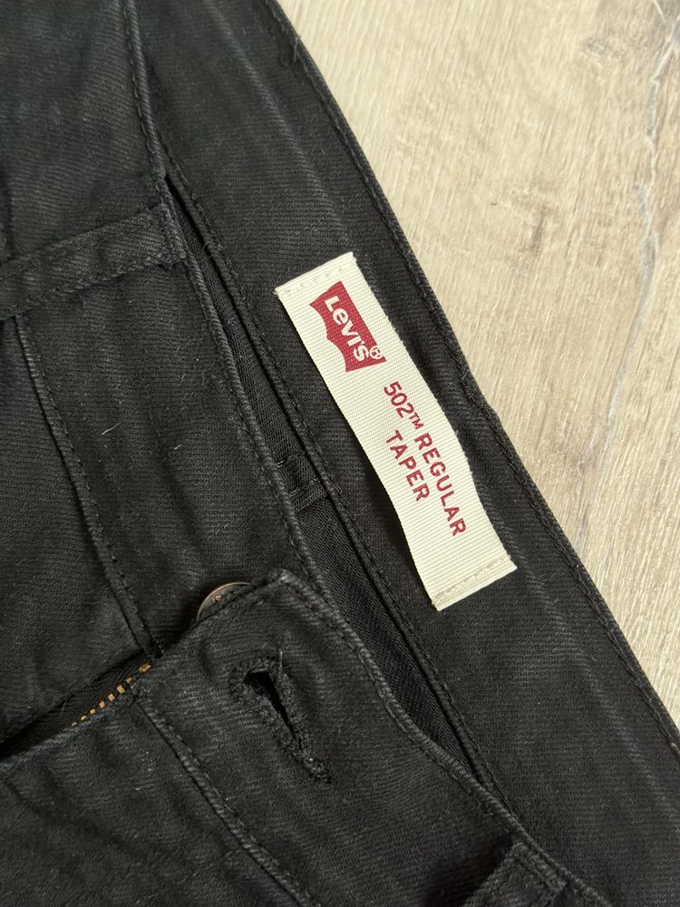 Spodnie Straight Levis spodnie 502 czarne spodnie damskie