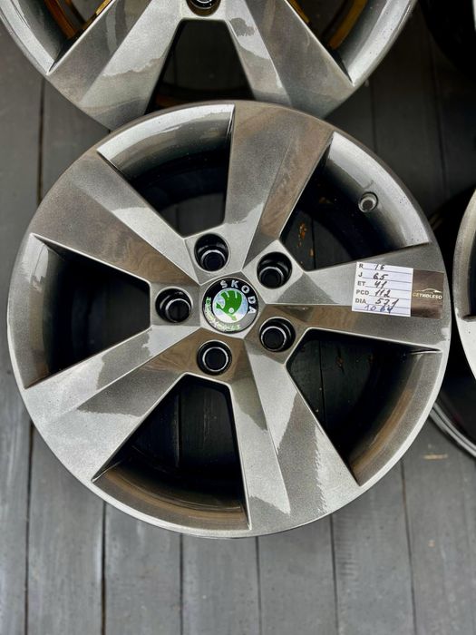 Диски 5/112 r16 Skoda