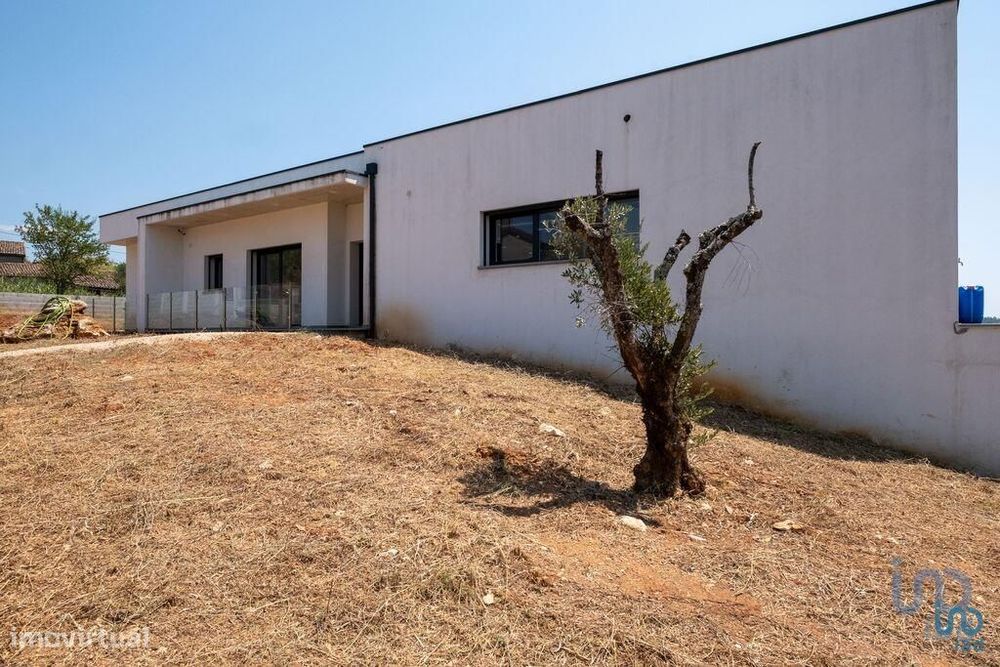 Casa / Villa T4 em São Miguel, Santa Eufémia e Rabaçal de 193,00 m2