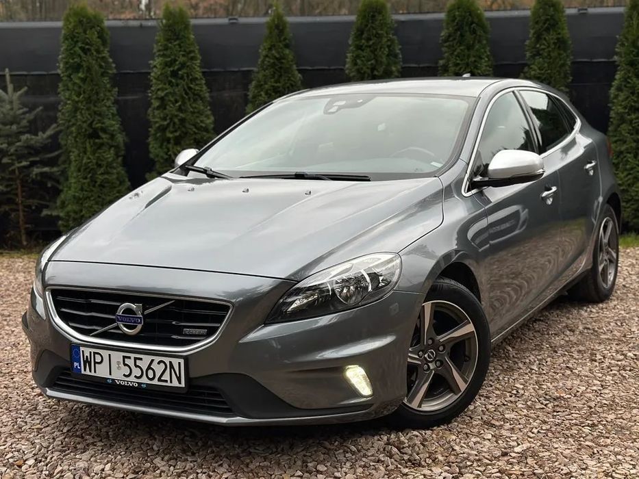 Volvo V40 1.6 D2 115KM*R-Design*Navi*Kamera*Alcantara*Climatronik*Keyless