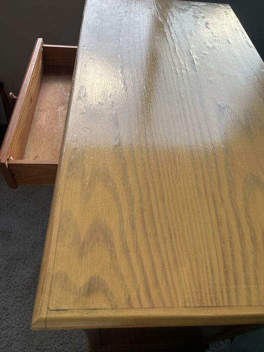 Comoda em pinho pintada com 100x50x85