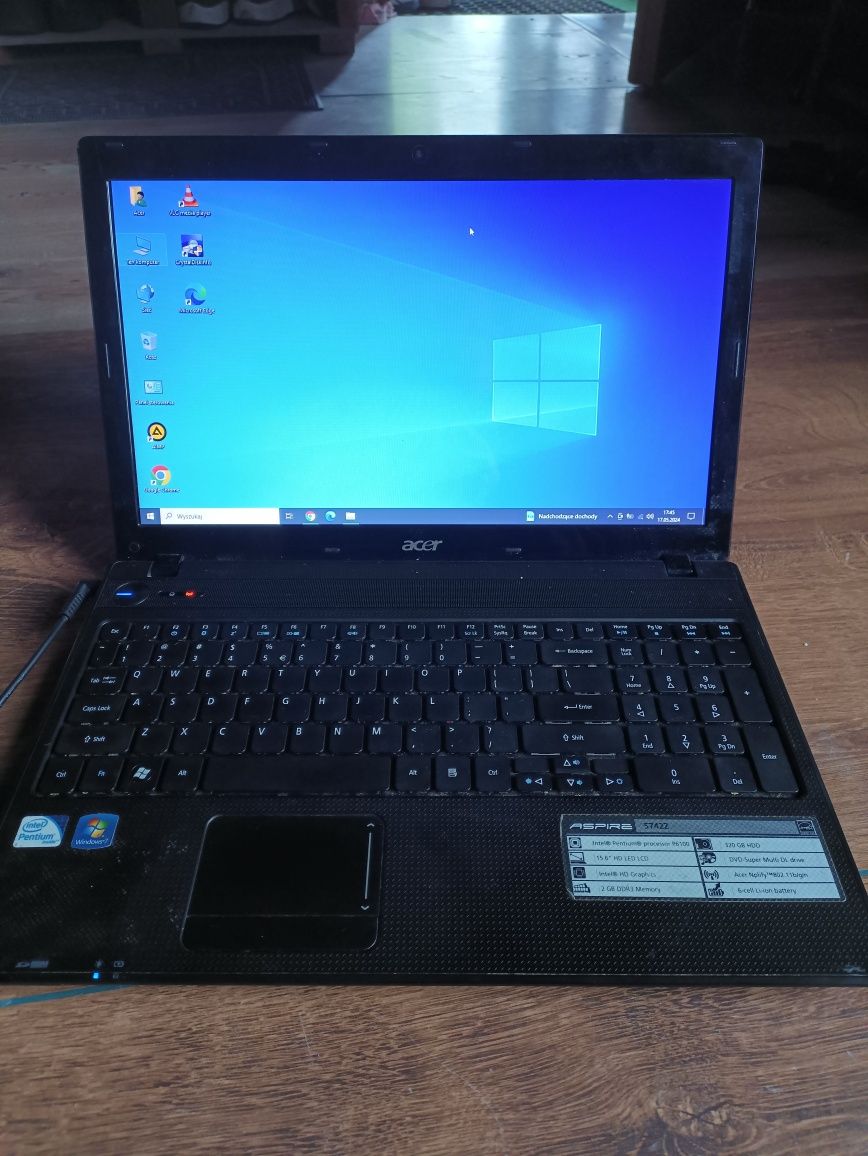 Laptop acer z dyskiem SSD