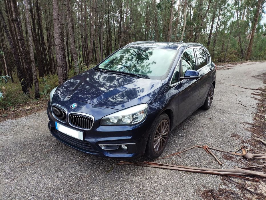 BMW 218 Active Tourer d Line Luxury