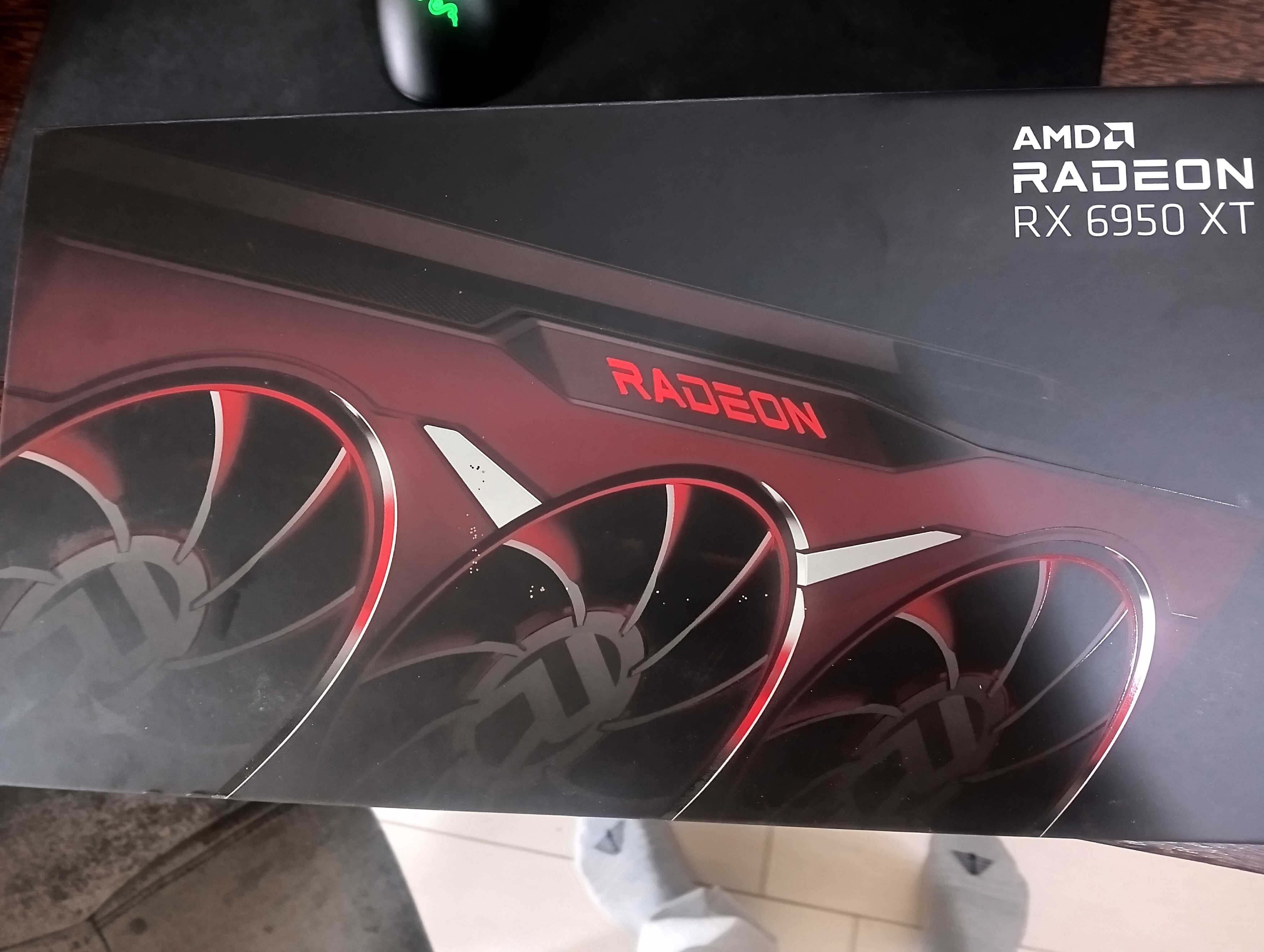 Grafica AMD Radeon 6950 XT