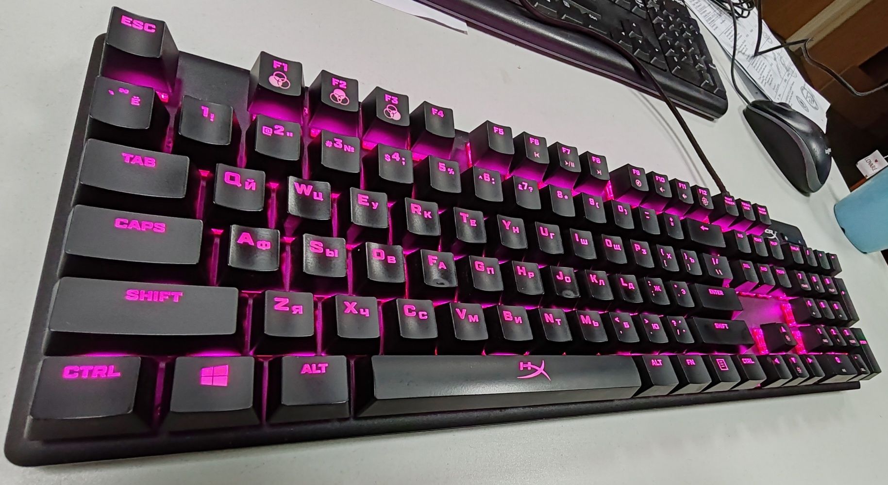 Продам клавіатуру HyperX Alloy Origins TKL Red RGB