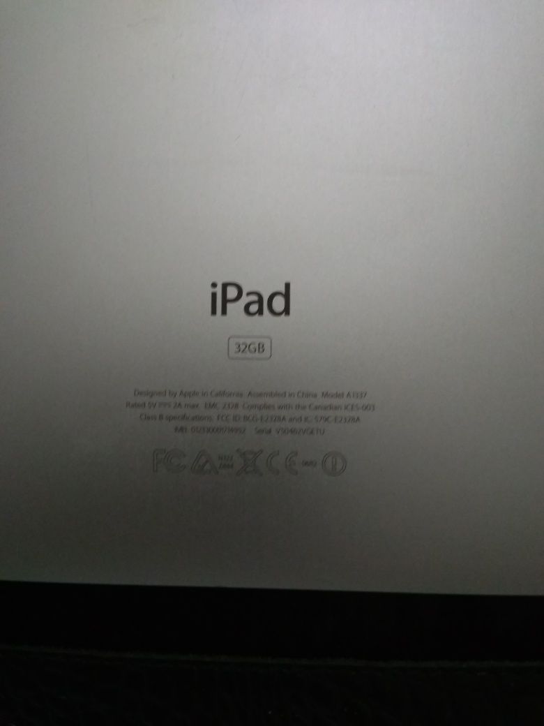 Продам планшет iPad.