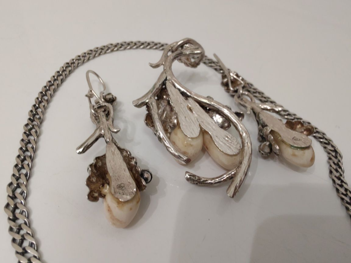 Komplet biżuterii GRANDLE powojenne - srebro i zęby byka (antyk)