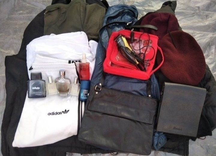 1лот р50-52-54 зимняя куртка пуховик свитер дубленка духи сумка бритва