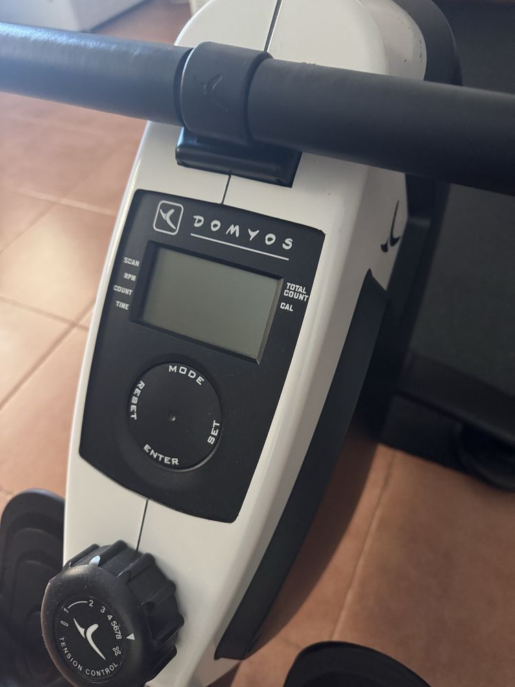 Máquina de Remo Domyos RTC 690