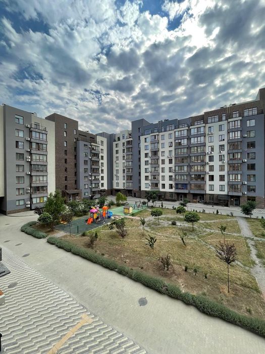 Продам 1-комнатную квартиру в сданной секции ЖК Сады Ривьеры (351-806)