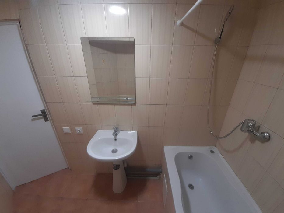 Вишгород Центр Суперфасад н/ф 72кв.м. Активний трафік