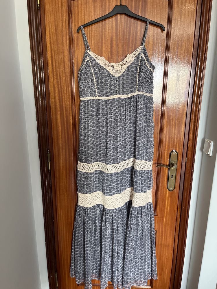 Vestido de alsas comprido azul