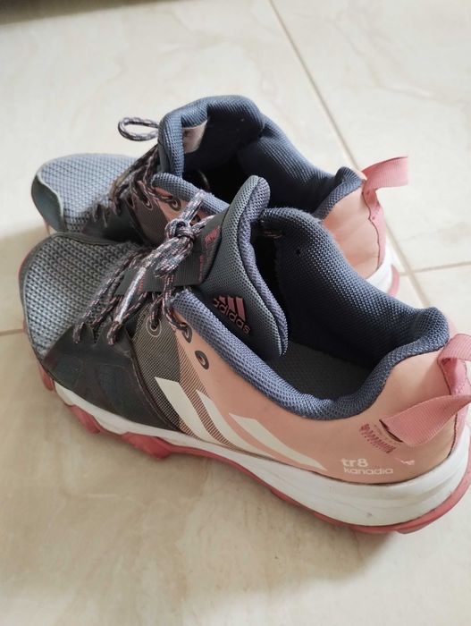 Adidas oryginalny 35