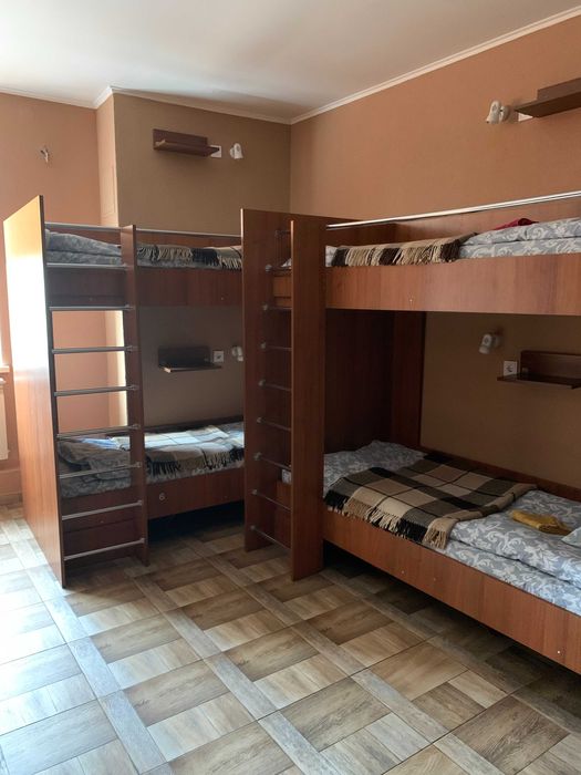 Десятимісна кімната для робітників, працівників, студентів