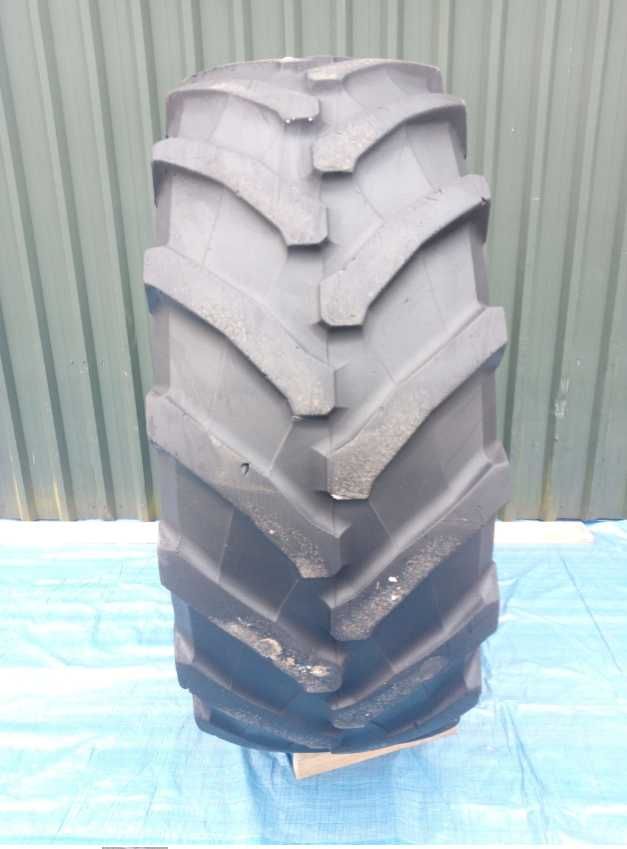 Opona Trelleborg 650/85 R - 38 Tm 900 High Power