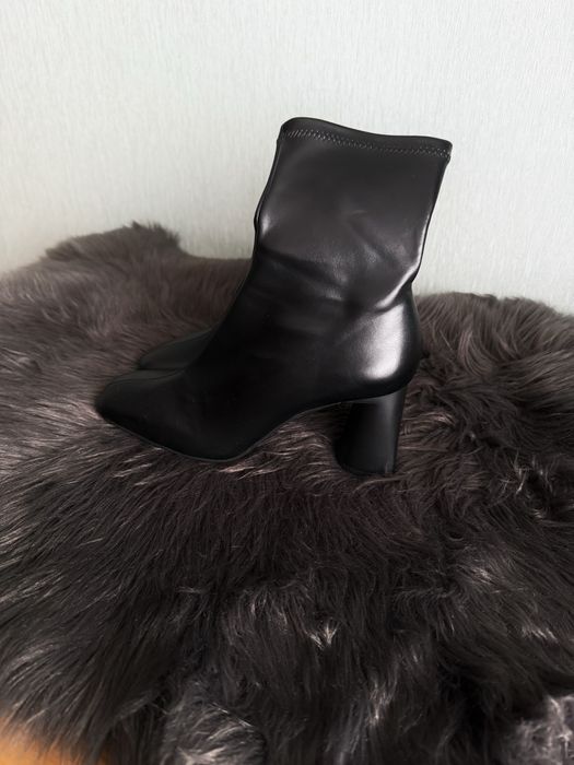 Ботильйони ZARA, 39 р