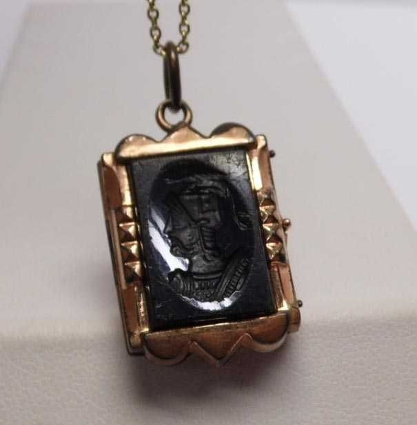 XIX w. sekretnik medalion hoplita onyksy.