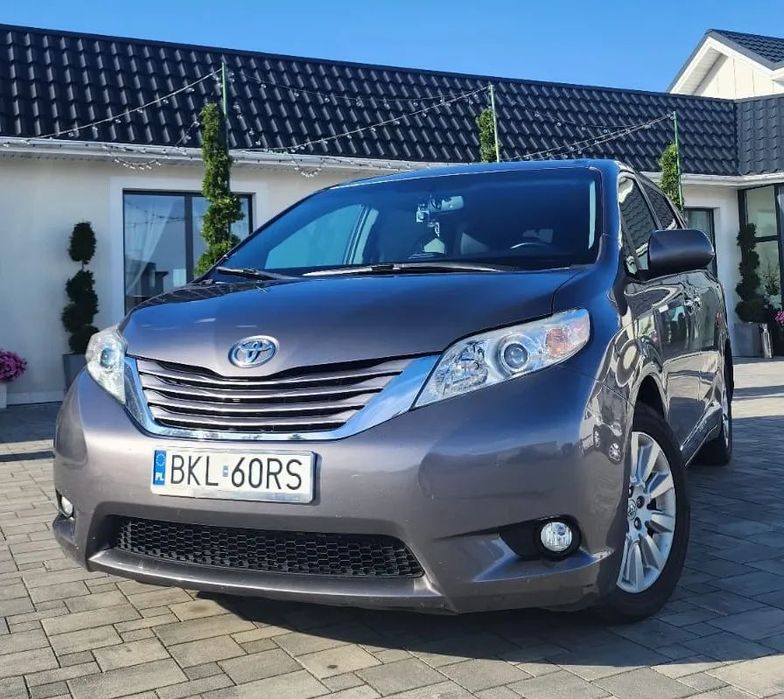 Toyota Sienna Toyota Sienna 3.5 V6 XLE AWD + LPG od 2024 -  auto o które dbamy :)