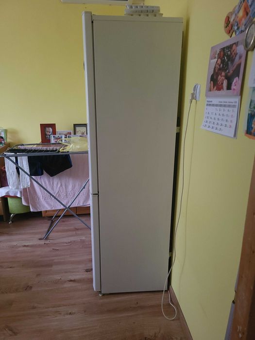 Sprzedam lodówkę