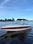 Łódź motorowa Stingray 225cr 2013r, silnik Volvo Penta 5.0 GXI 270KM