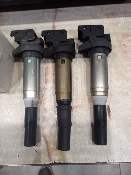 Катушка зажигания (  BMW )